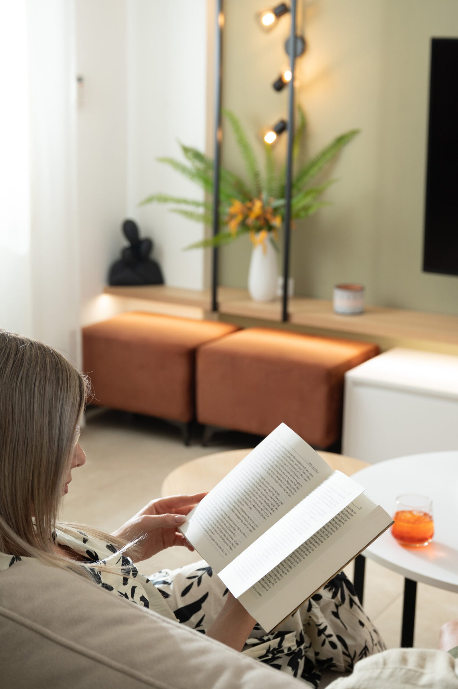 Living_room_rias_aparntment_in_agiosnikolaos (9)