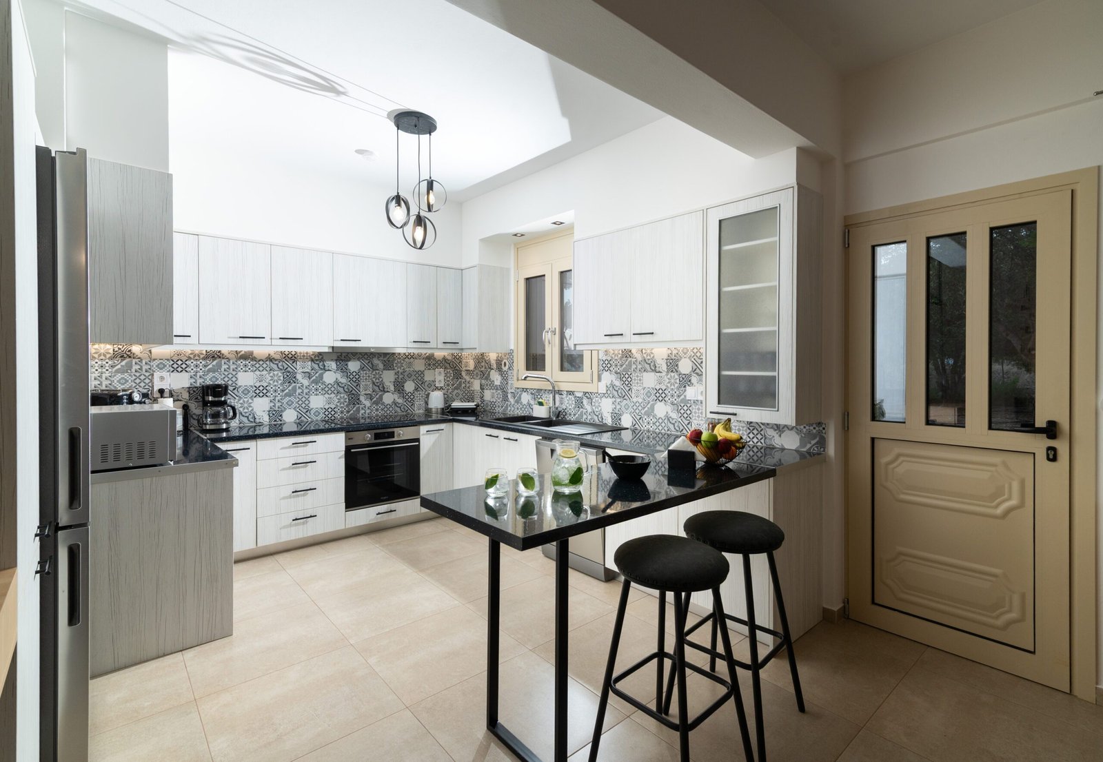 kitchen_rias_apartment_in_agiosnikolaos (1)