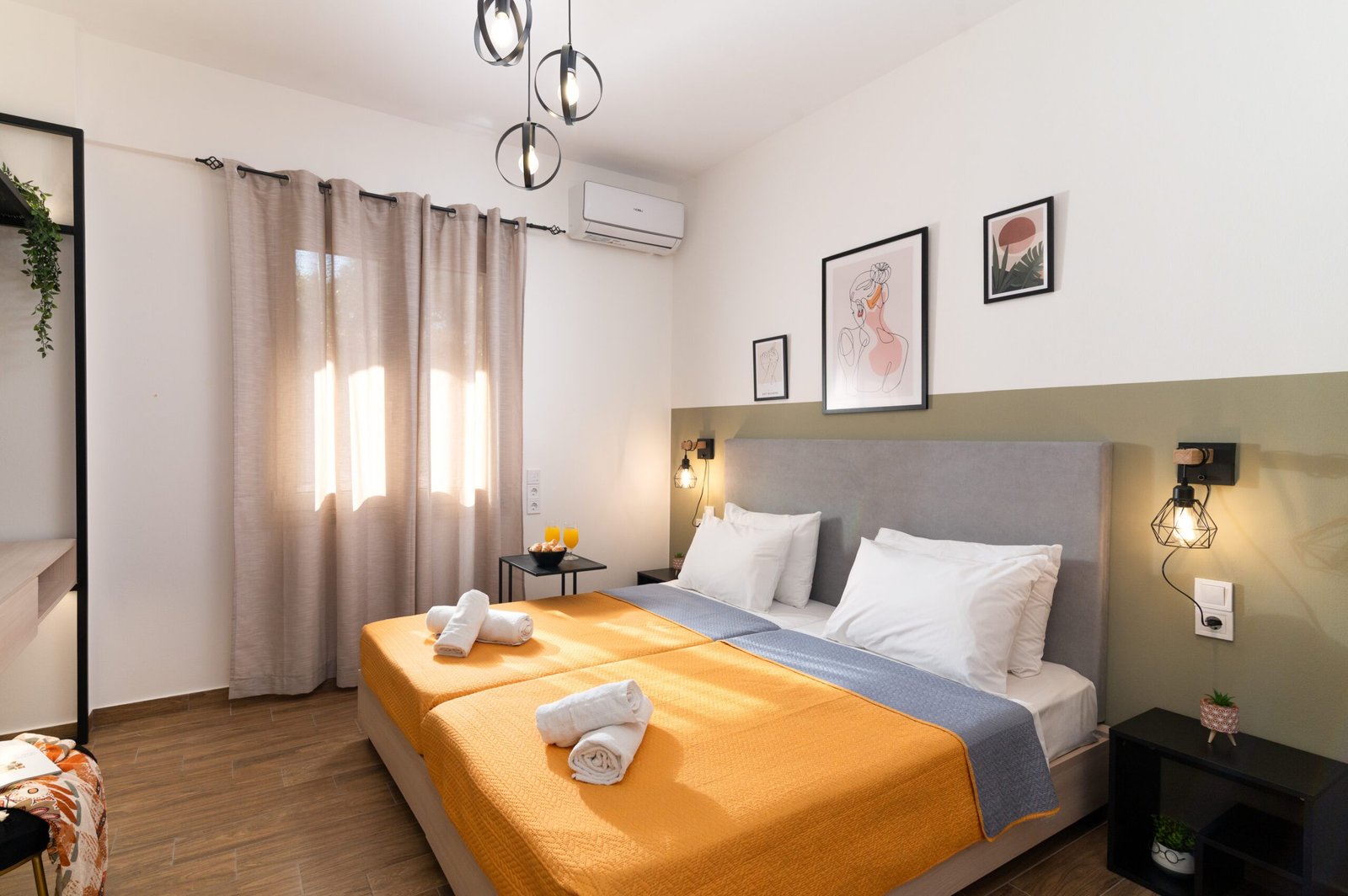 Master-Bedroom-Entertainment-Netflix