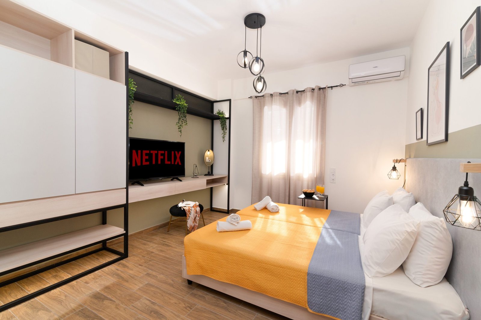 Master-Bedroom-Comfort-Agios-Nikolaos